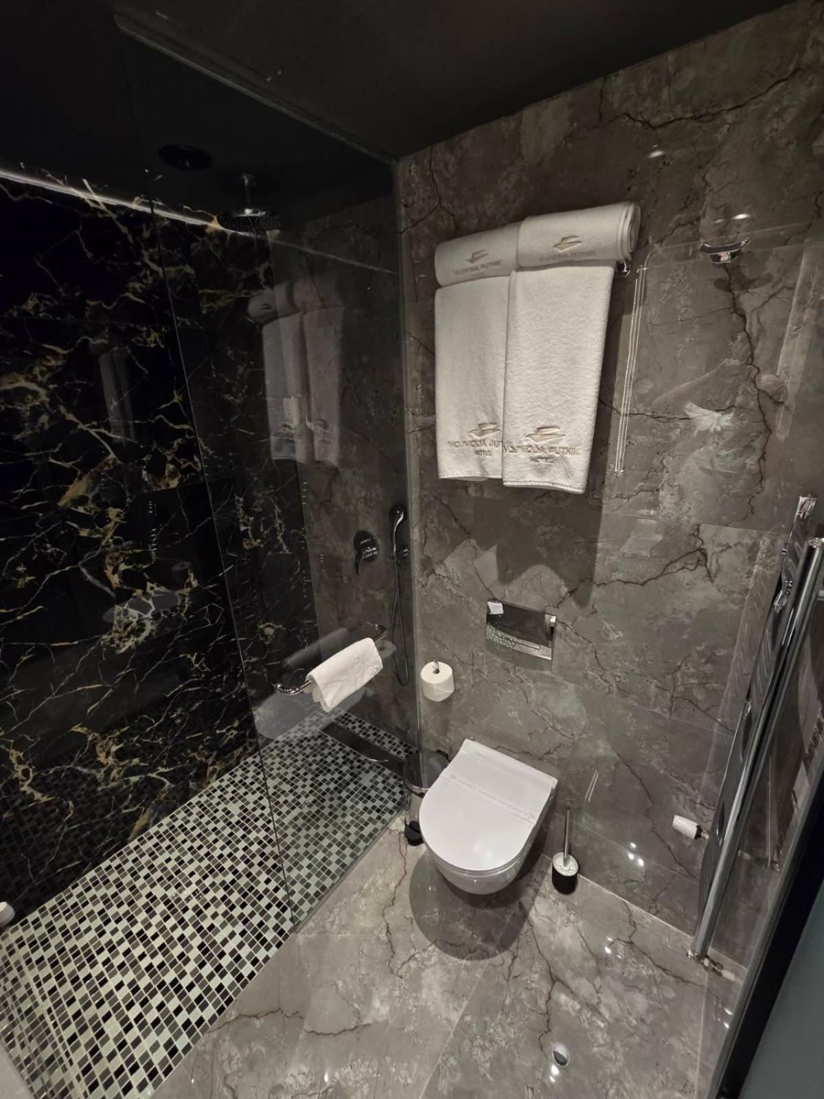 Hotel Vojvoda Putnik Vranje Esterno foto