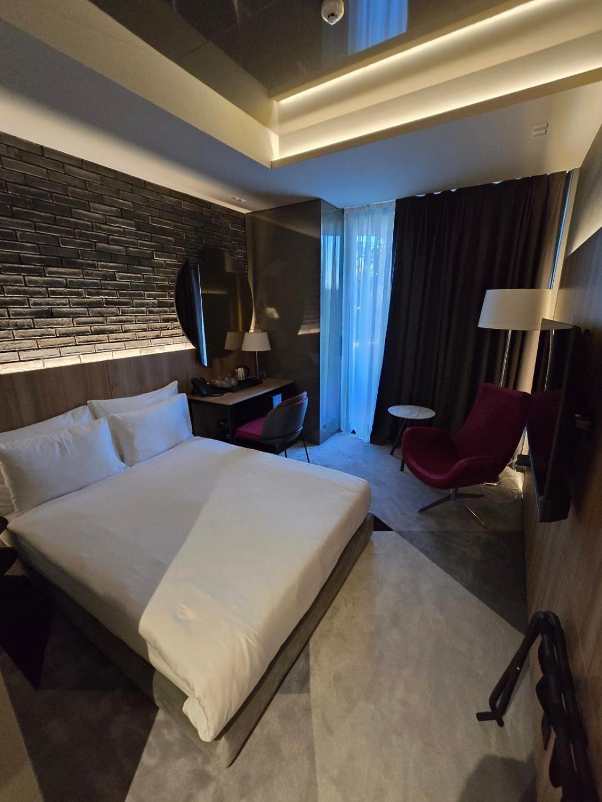 Hotel Vojvoda Putnik Vranje Esterno foto
