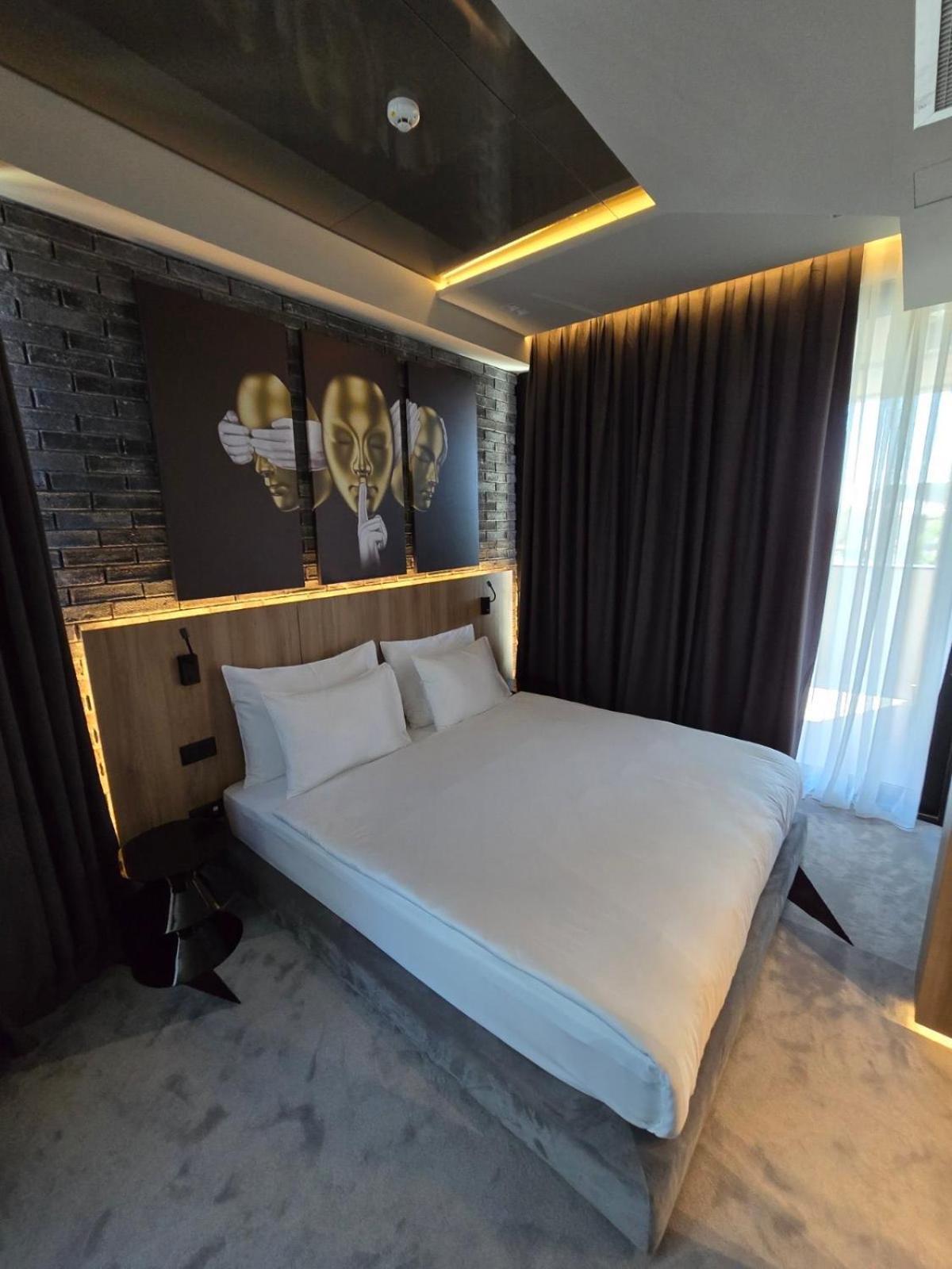 Hotel Vojvoda Putnik Vranje Esterno foto